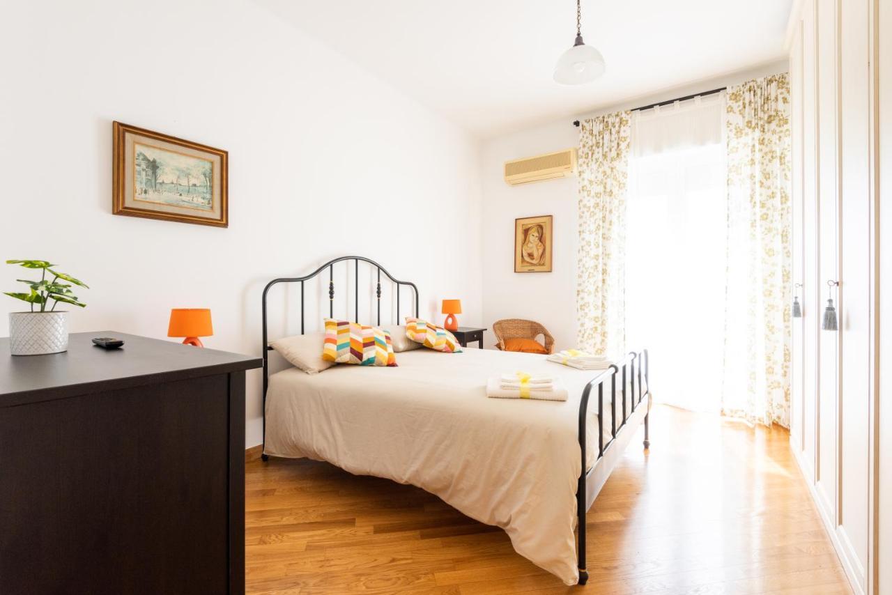 Casa Dante Center Διαμέρισμα Μπάρι Εξωτερικό φωτογραφία